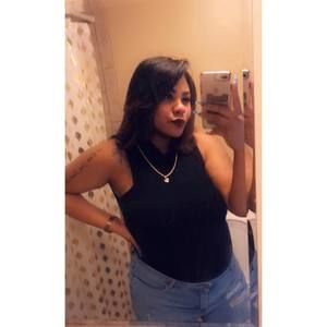 Meet your Posher, Carlesa